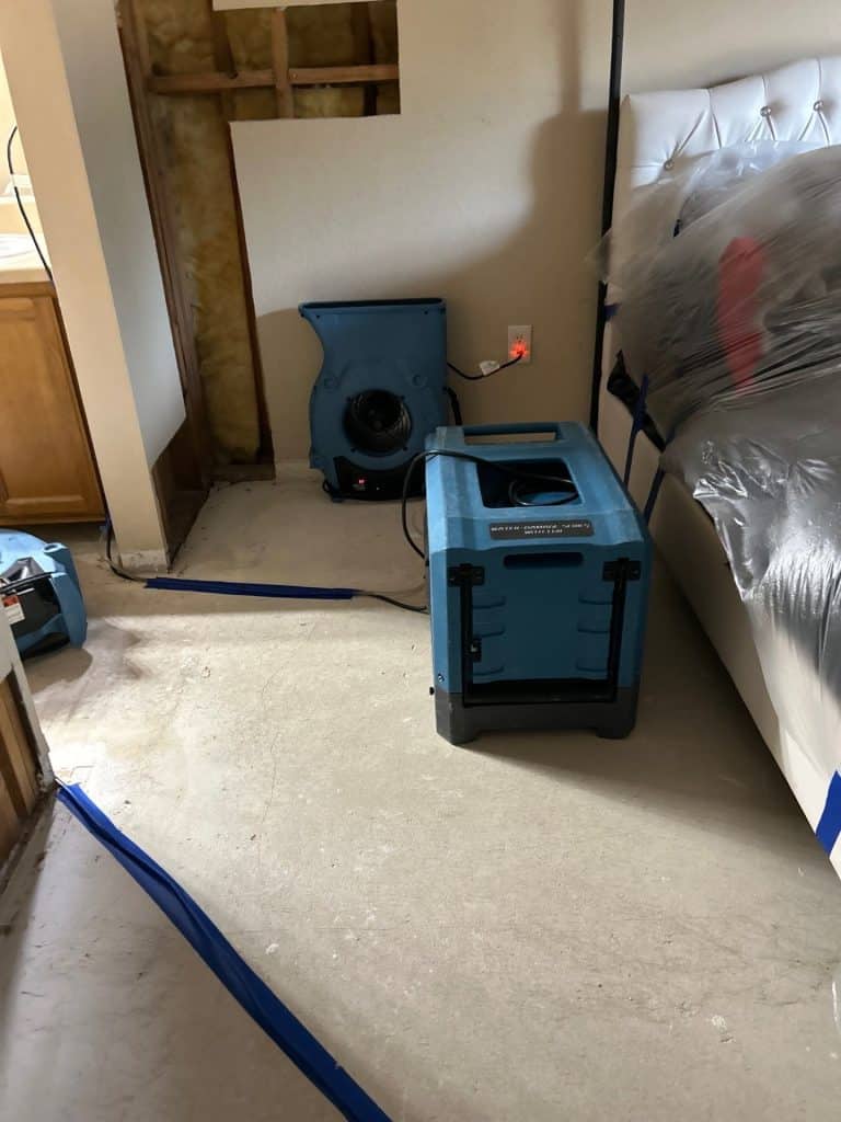 Secado estructural por maquina especializada - Number One Restoration